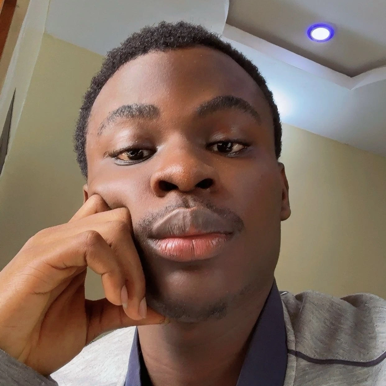 Elvis Ezenwune - BML Graphics & Web